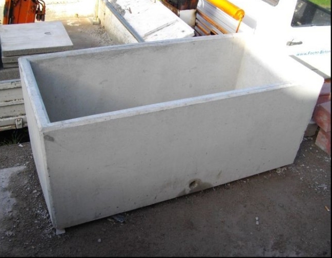 Pflanzgefäße Sichtbeton schalungsglatt